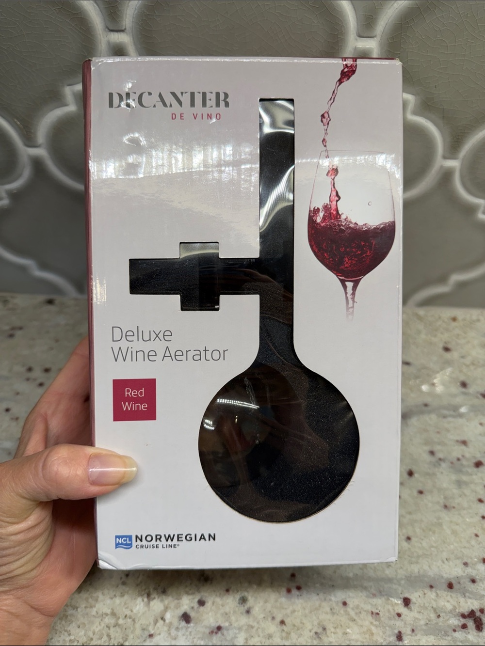 Decanter De Vino Deluxe Wine Aerator - Black, Red Wine